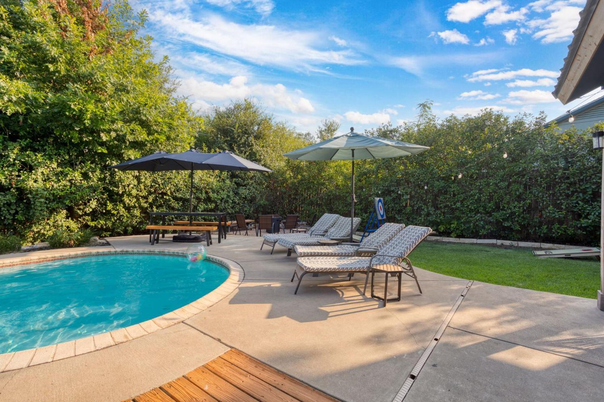 Timeless-Texas-Inn - Heated Pool Oasis & Lux Vibe Round Rock Kültér fotó
